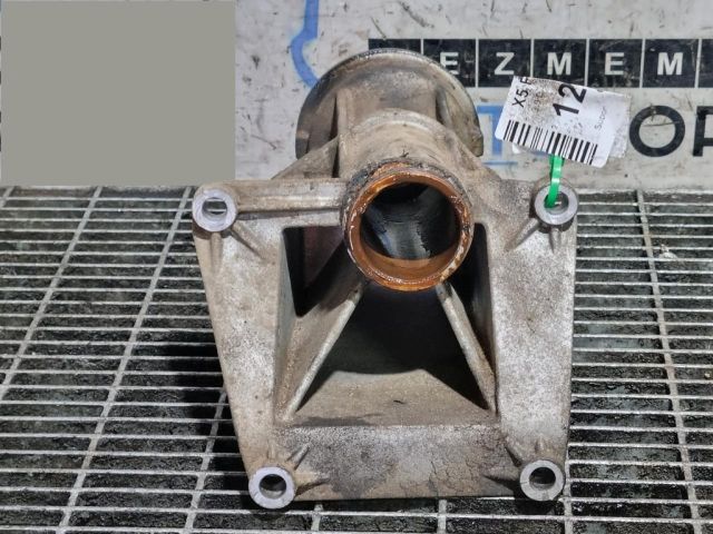 bontott BMW X5 Tartó Bak