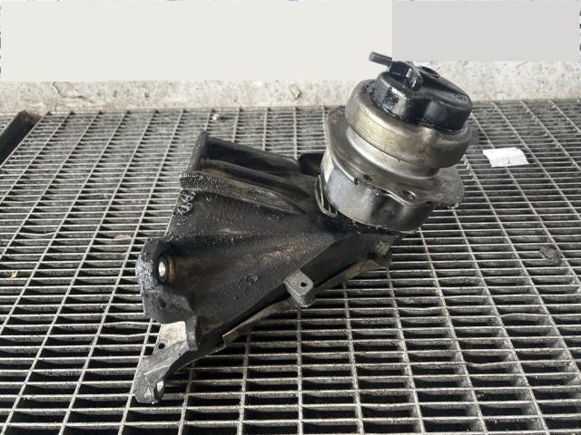 bontott BMW X5 Tartó Bak