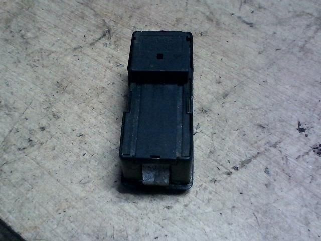 bontott BMW X5 Tetőablak Kapcsoló