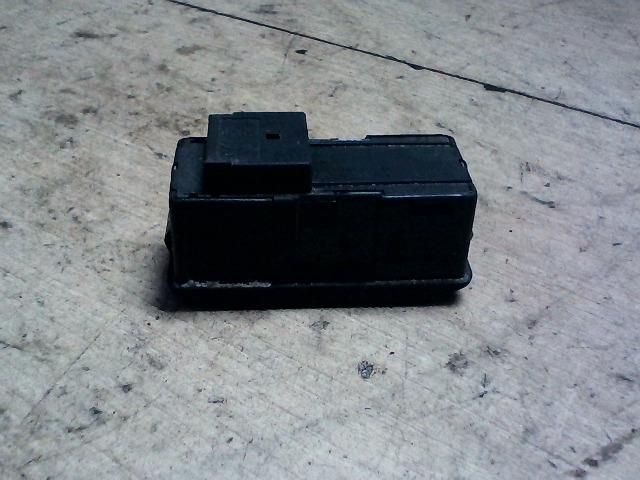 bontott BMW X5 Tetőablak Kapcsoló