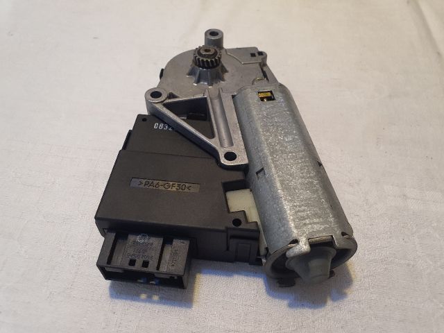 bontott BMW X5 Tetőablak Motor