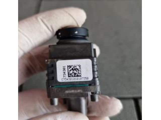 bontott BMW X5 Tolatókamera