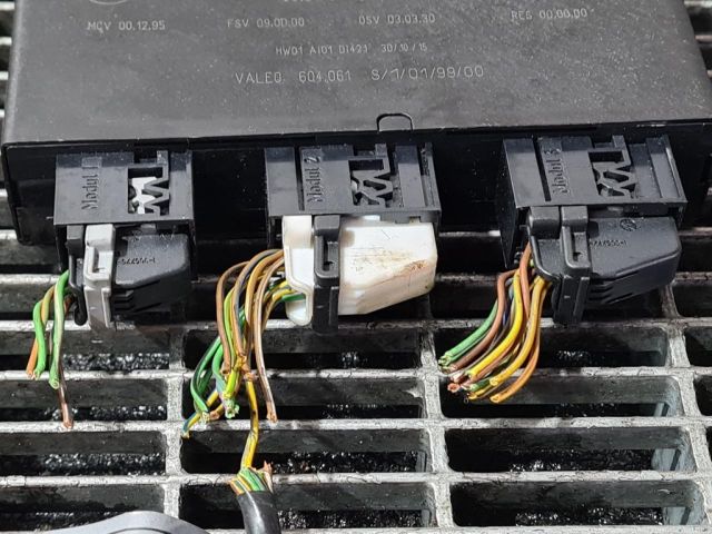 bontott BMW X5 Tolatóradar Elektronika