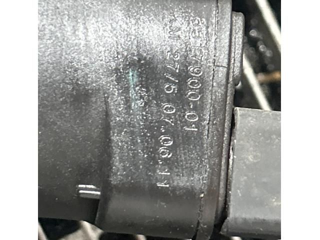 bontott BMW X5 Üzemanyagszűrő Ház