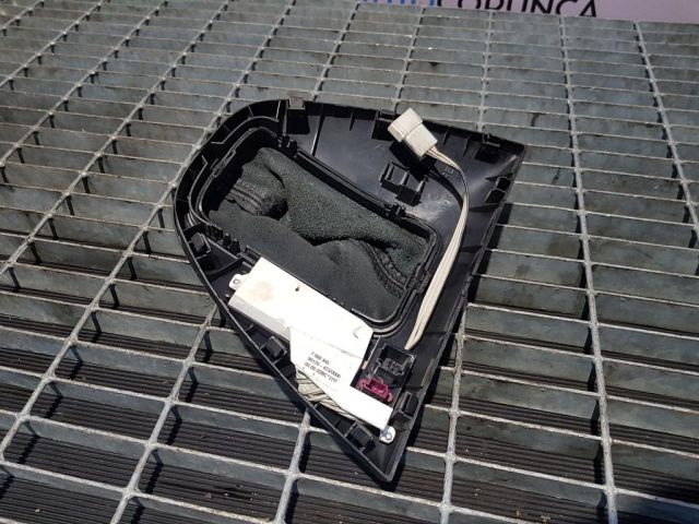 bontott BMW X5 Váltószoknya