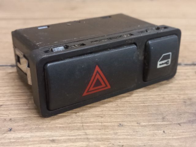 bontott BMW X5 Vészvillogó Kapcsoló