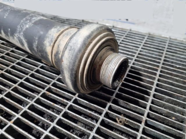 bontott BMW X5 Kardántengely