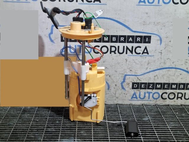 bontott BMW X5 Üzemanyag Szivattyú