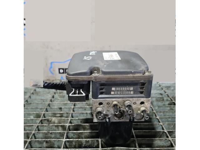 bontott BMW X5 ABS Kocka