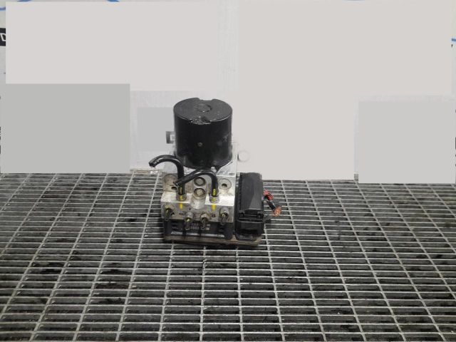 bontott BMW X5 ABS Kocka