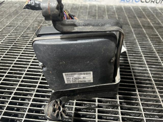 bontott BMW X5 ABS Kocka