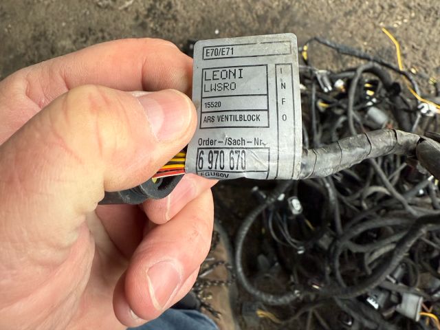 bontott BMW X5 Aktív Futómű Hidraulikus Szeleptömb