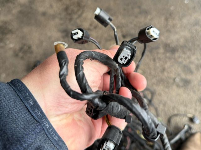 bontott BMW X5 Aktív Futómű Hidraulikus Szeleptömb