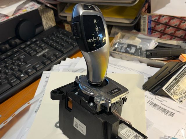 bontott BMW X5 Automata Váltókar