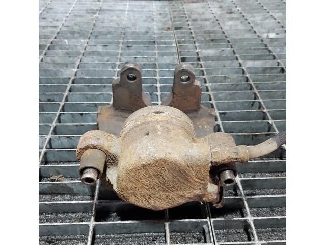 bontott BMW X5 Jobb első Fékkengyel