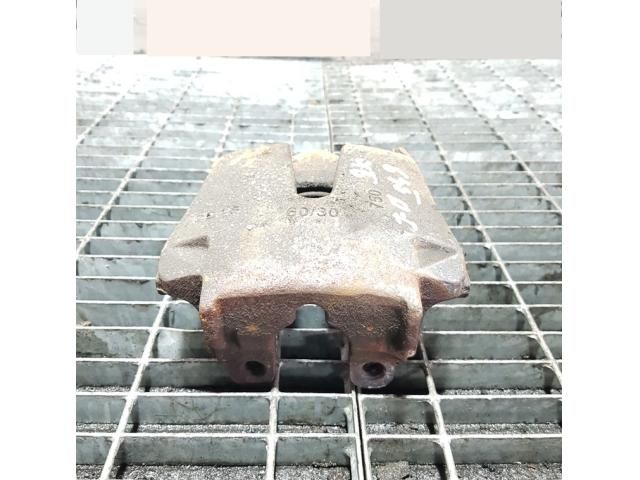 bontott BMW X5 Jobb első Fékkengyel