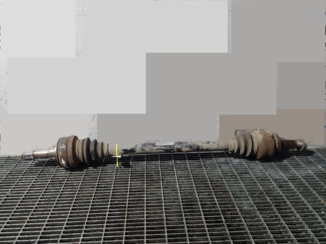 bontott BMW X5 Jobb hátsó Féltengely