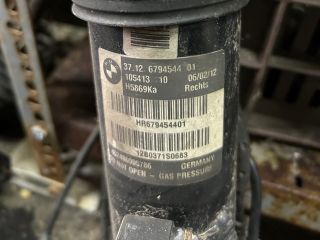 bontott BMW X5 Jobb hátsó Lengéscsillapító