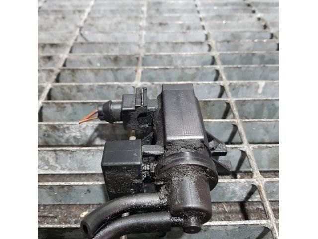 bontott BMW X5 Lefújószelep