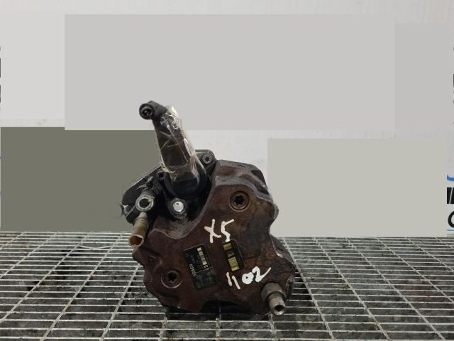 bontott BMW X5 Nagynyomású Szivattyú