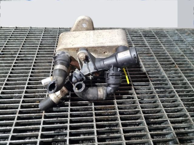 bontott BMW X5 Olajhűtő