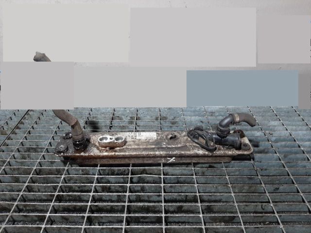 bontott BMW X5 Olajhűtő