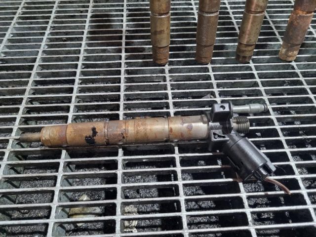 bontott BMW X5 Porlasztó (1 db)