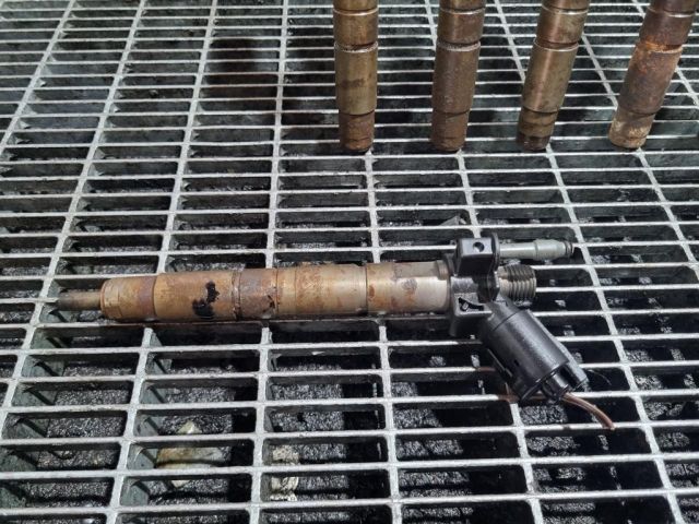 bontott BMW X5 Porlasztó (1 db)