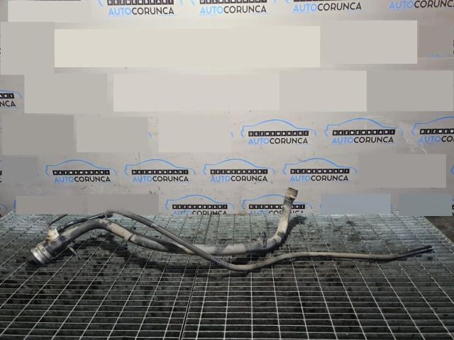 bontott BMW X5 Tankbetöltő Cső (Fém)