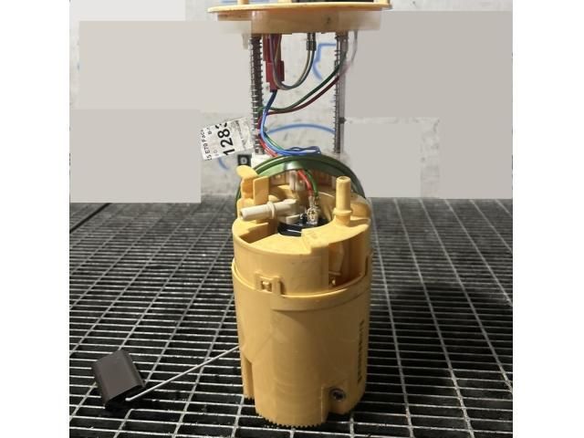 bontott BMW X5 Üzemanyag Szivattyú