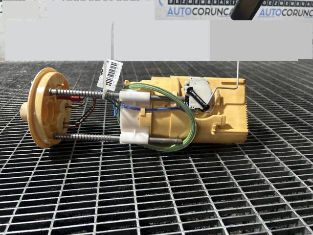 bontott BMW X5 Üzemanyag Szivattyú