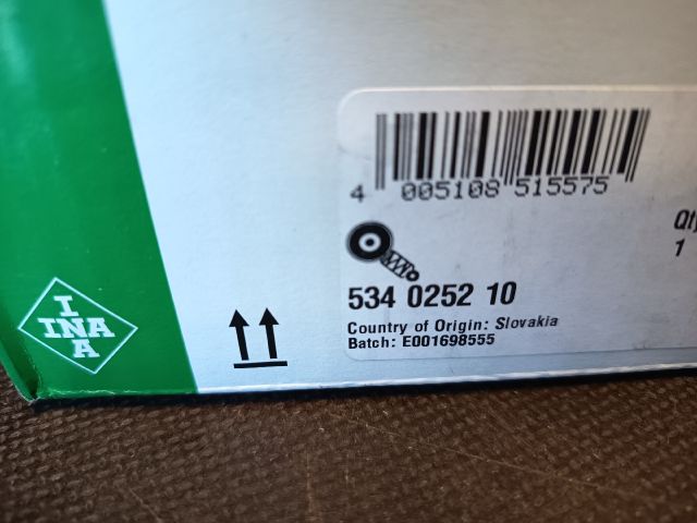 bontott BMW X5 Szíjfeszítő Görgő