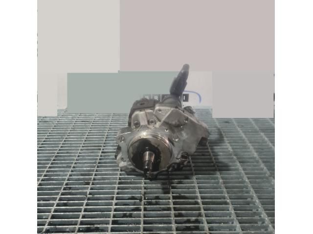 bontott BMW X5 Nagynyomású Szivattyú