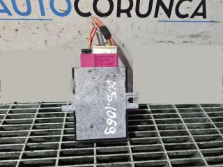 bontott BMW X5 Üzemanyag Szivattyú Relé