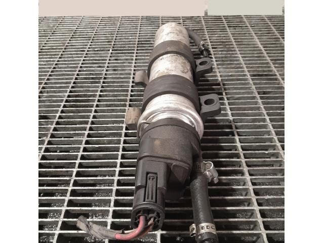 bontott BMW X5 Üzemanyag Szivattyú