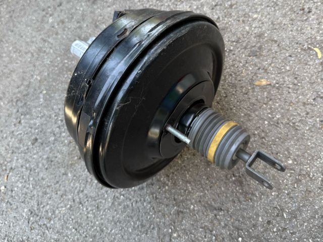 bontott BMW X5 Fékrásegítő