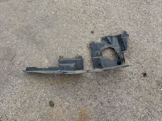 bontott BMW X5 Bal Féltengely Porvédő Lemez