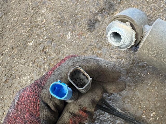 bontott BMW X5 Bal hátsó Lengéscsillapító