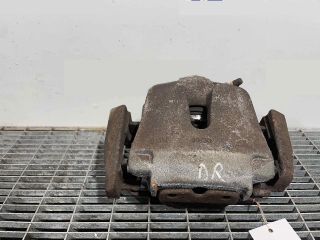 bontott BMW X5 Jobb első Féknyereg Munkahengerrel