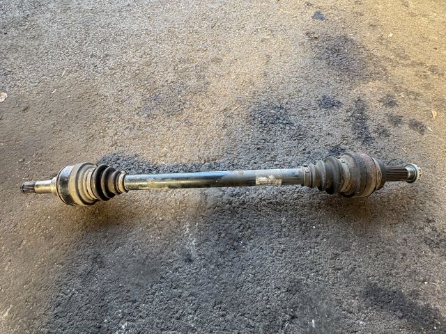 bontott BMW X5 Jobb hátsó Féltengely