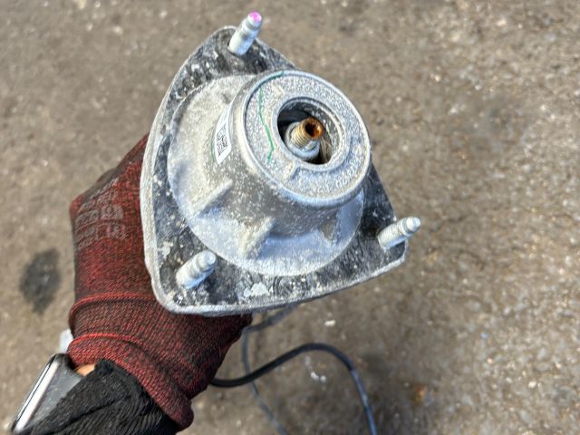 bontott BMW X5 Jobb hátsó Lengéscsillapító