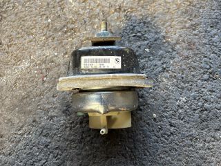 bontott BMW X5 Motor Tartó Bak Jobb