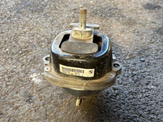 bontott BMW X5 Motor Tartó Bak Jobb