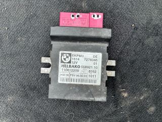 bontott BMW X5 Üzemanyag Szivattyú Relé