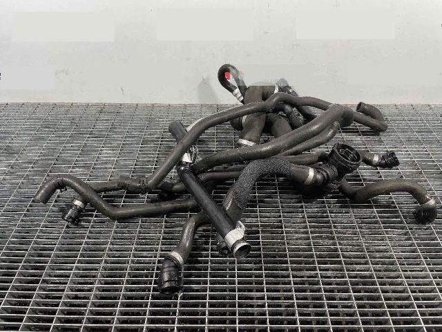 bontott BMW X5 Vízcső