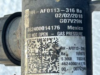 bontott BMW X5 Bal első Rugó