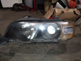 bontott BMW X5 Xenon Fényszóró Pár