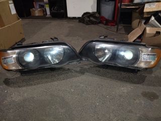 bontott BMW X5 Xenon Fényszóró Pár