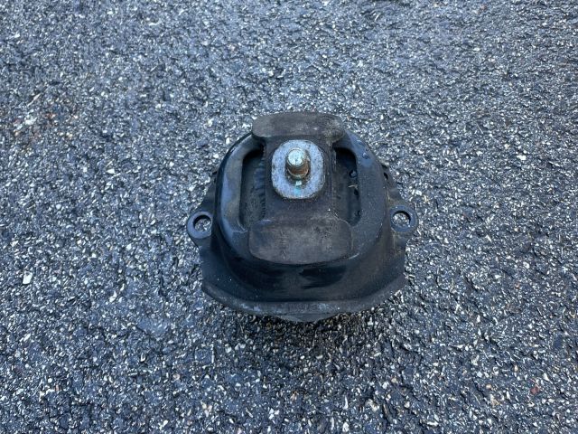 bontott BMW X6 Motor Tartó Bak (Pozíciófüggetlen)