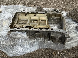 bontott BMW X6 Olajteknő